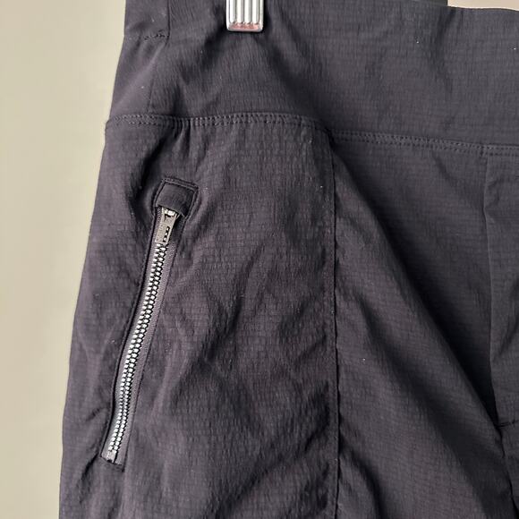 Athleta Trekkie Shorts Black Size 10 - Picture 3 of 5